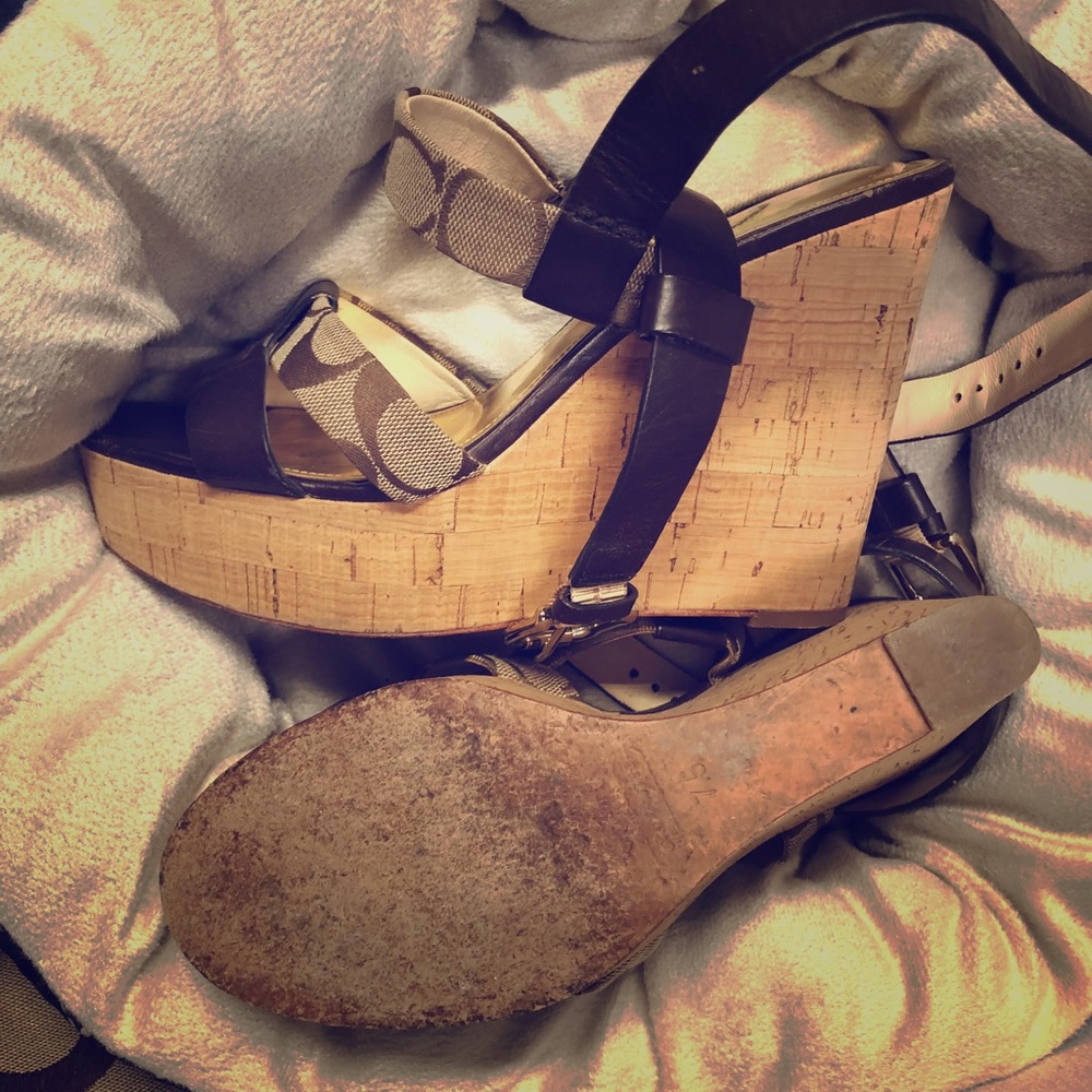 Coach wedges